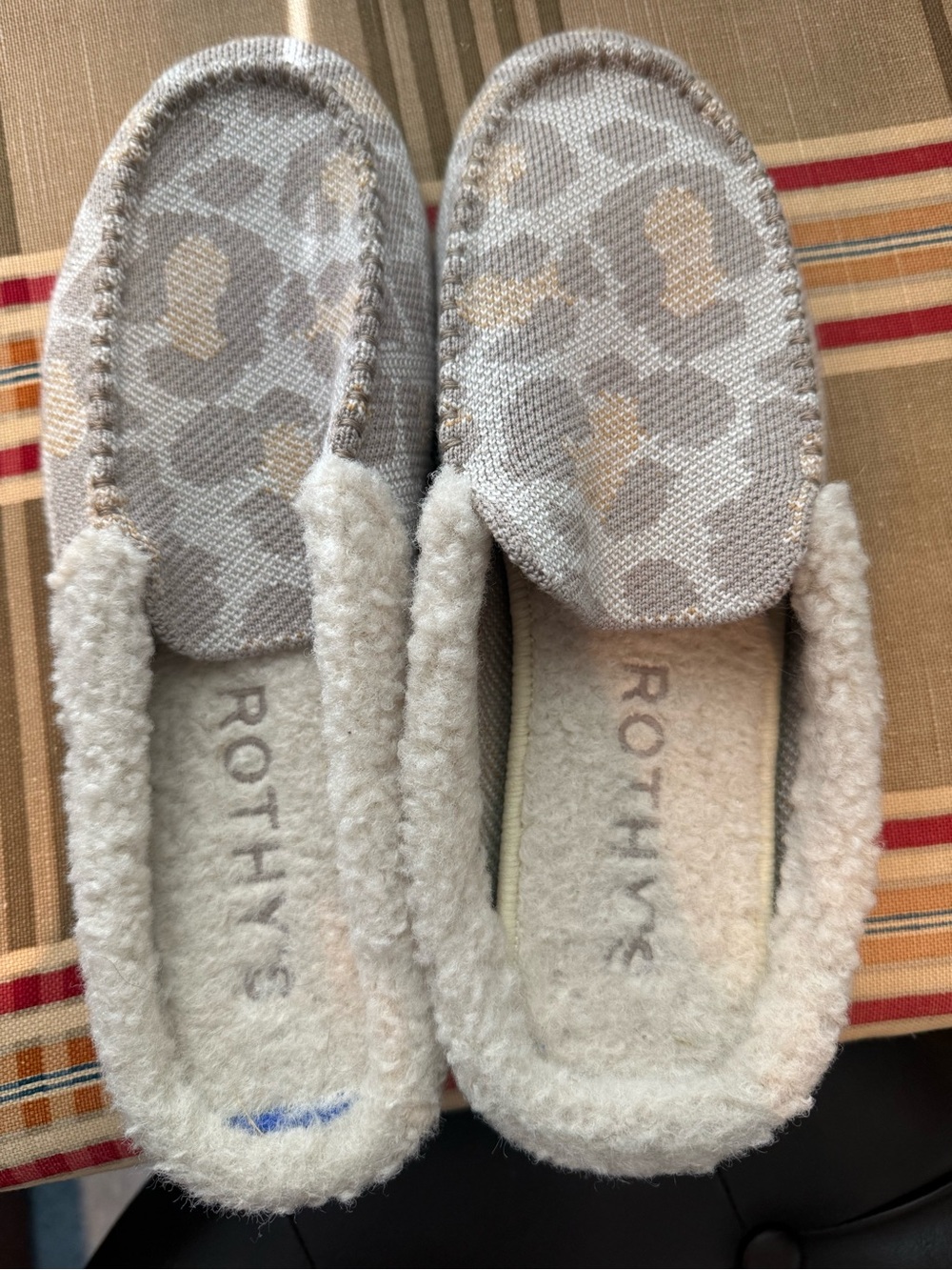 Rothy's Women's Slipper in Cozy Cat size 8
